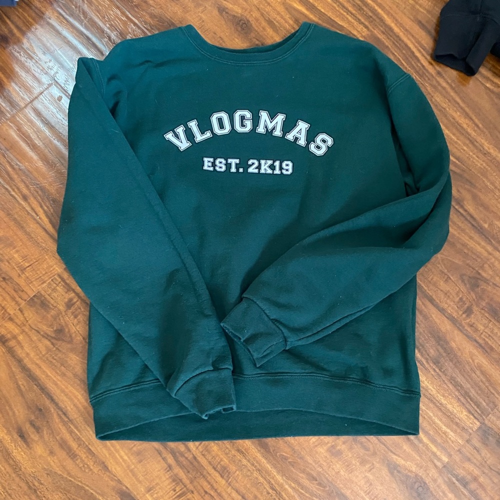 alisha marie christmas merch 2019
